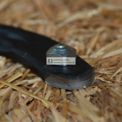 MUSTAD HACEL Z WIDIĄ JCE 7 - wysokość 8mm